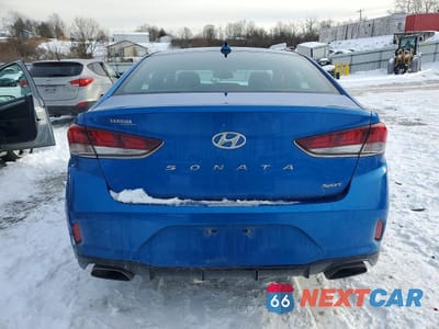 Zdjęcie 6 z 12 samochodu: 2018 HYUNDAI SONATA SPORT VIN:5NPE34AF4JH638070 - miniatura