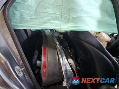 Zdjęcie 11 z 12 samochodu: 2019 MERCEDES-BENZ GLC 300 VIN:WDC0G4JBXK1001134 - miniatura