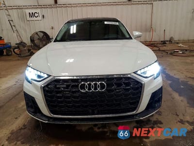 Piąte zdjęcie samochodu w środku: 2024 AUDI A8 L VIN:WAULDAF88RN005867 - miniatura