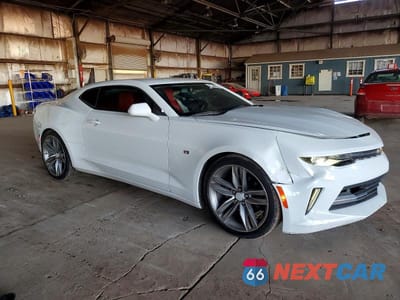 Czwarte zdjęcie samochodu z boku: 2018 CHEVROLET CAMARO LT VIN:1G1FB1RS4J0187638 - miniatura