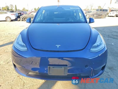 Piąte zdjęcie samochodu w środku: 2022 TESLA MODEL Y VIN:7SAYGDEEXNF429524 - miniatura