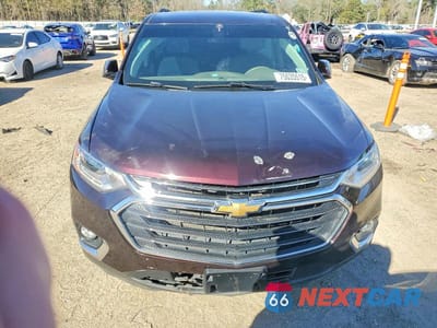 Piąte zdjęcie samochodu w środku: 2020 CHEVROLET TRAVERSE LT VIN:1GNERGKW0LJ296200 - miniatura