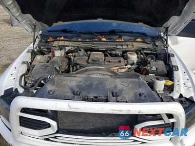 Zdjęcie 7 z 10 samochodu: 2018 RAM 2500 SLT VIN:3C6UR5ML2JG340876 - miniatura