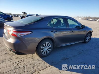 Trzecie zdjęcie samochodu z tyłu: 2019 TOYOTA CAMRY LE VIN:4T1B31HKXKU514408 - miniatura