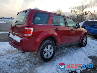 Trzecie zdjęcie samochodu z tyłu: 2012 FORD ESCAPE XLS VIN:1FMCU0C72CKC78896 - miniatura