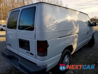 Trzecie zdjęcie samochodu z tyłu: 2013 FORD E150 UTILITY / SERVICE VAN VIN:1FTNE1EW6DDA13957 - miniatura