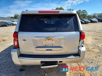 Zdjęcie 6 z 14 samochodu: 2016 CHEVROLET SUBURBAN K1500 LTZ VIN:1GNSKJKC5GR275313 - miniatura