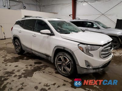 Czwarte zdjęcie samochodu z boku: 2019 GMC TERRAIN SLT VIN:3GKALVEV4KL315987 - miniatura