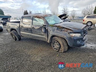 Czwarte zdjęcie samochodu z boku: 2016 TOYOTA TACOMA DOUBLE CAB VIN:3TMCZ5ANXGM034321 - miniatura