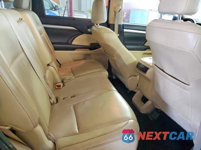 Zdjęcie 11 z 13 samochodu: 2015 TOYOTA HIGHLANDER XLE VIN:5TDKKRFH3FS081473 - miniatura