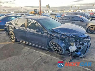 Czwarte zdjęcie samochodu z boku: 2019 TOYOTA CAMRY HYBRID VIN:4T1B21HK6KU010635 - miniatura