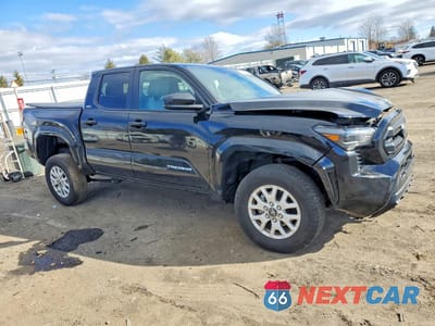 Czwarte zdjęcie samochodu z boku: 2024 TOYOTA TACOMA DOUBLE CAB VIN:3TMLB5JN8RM056020 - miniatura