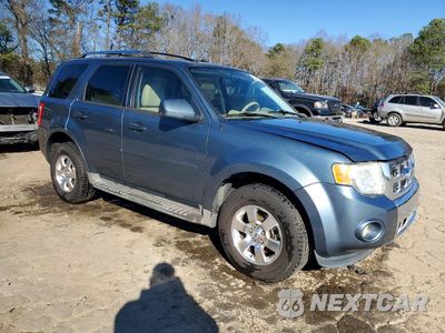 Czwarte zdjęcie samochodu z boku: 2011 FORD ESCAPE LIMITED VIN:1FMCU0EG3BKB18876 - miniatura