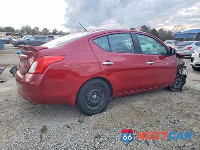 Trzecie zdjęcie samochodu z tyłu: 2014 NISSAN VERSA S VIN:3N1CN7AP9EL820707 - miniatura