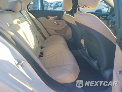 Zdjęcie 10 z 12 samochodu: 2015 MERCEDES-BENZ C 300 VIN:55SWF4JB6FU052970 - miniatura