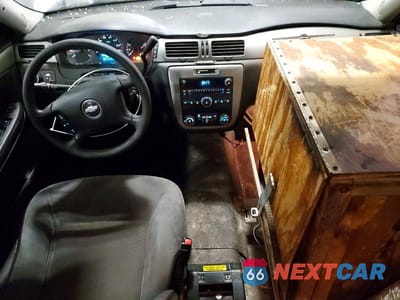 Zdjęcie 8 z 12 samochodu: 2009 CHEVROLET IMPALA POLICE VIN:2G1WS57M591179124 - miniatura
