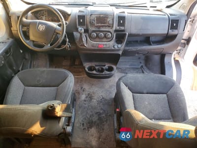 Zdjęcie 8 z 11 samochodu: 2021 RAM PROMASTER 2500 DELIVERY VAN VIN:3C6LRVDG5ME570278 - miniatura