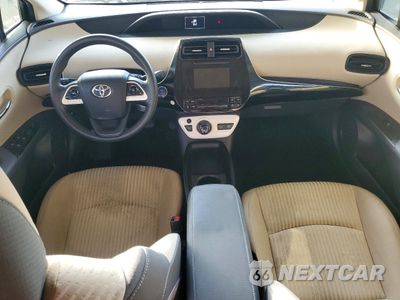 Zdjęcie 8 z 13 samochodu: 2016 TOYOTA PRIUS VIN:JTDKARFU5G3504010 - miniatura