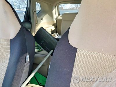 Zdjęcie 10 z 12 samochodu: 2016 NISSAN ROGUE S VIN:KNMAT2MV6GP720644 - miniatura