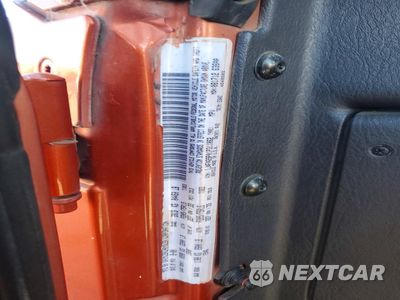 Zdjęcie 12 z 12 samochodu: 2001 JEEP WRANGLER / TJ SE VIN:1J4FA29P01P311062 - miniatura
