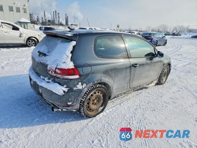 Trzecie zdjęcie samochodu z tyłu: 2010 VOLKSWAGEN GTI VIN:WVWFV7AJ4AW238640 - miniatura