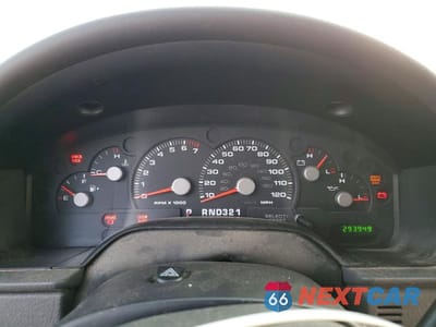 Zdjęcie 9 z 13 samochodu: 2004 FORD EXPLORER XLS VIN:1FMZU72KX4ZA76244 - miniatura