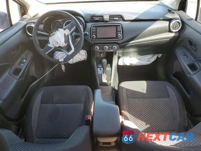 Zdjęcie 8 z 12 samochodu: 2020 NISSAN VERSA S VIN:3N1CN8DV7LL865352 - miniatura
