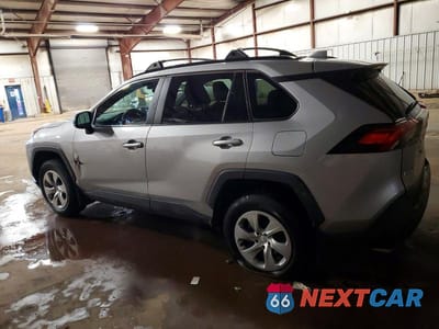 Drugie zdjęcie samochodu z przodu: 2021 TOYOTA RAV4 LE VIN:2T3H1RFV0MC124246 - miniatura