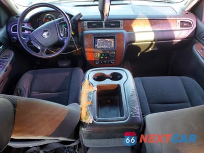 Zdjęcie 8 z 11 samochodu: 2008 CHEVROLET AVALANCHE C1500 VIN:3GNEC12098G106218 - miniatura