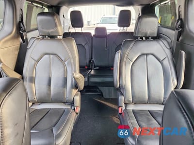 Zdjęcie 10 z 14 samochodu: 2020 CHRYSLER PACIFICA TOURING L PLUS VIN:2C4RC1EG8LR200483 - miniatura