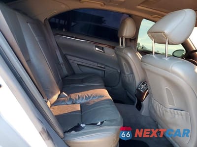 Zdjęcie 10 z 12 samochodu: 2007 MERCEDES-BENZ S 550 VIN:WDDNG71X07A079024 - miniatura
