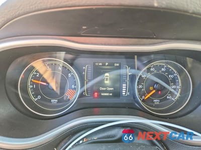 Zdjęcie 9 z 12 samochodu: 2015 JEEP CHEROKEE SPORT VIN:1C4PJMAB4FW523076 - miniatura