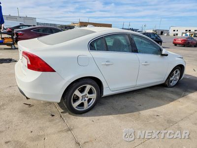 Trzecie zdjęcie samochodu z tyłu: 2012 VOLVO S60 T5 VIN:YV1622FS9C2021098 - miniatura