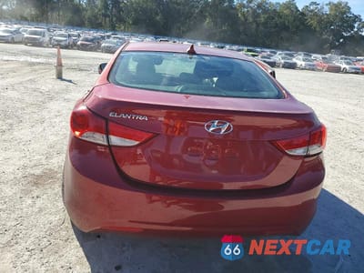 Zdjęcie 6 z 12 samochodu: 2013 HYUNDAI ELANTRA GLS VIN:KMHDH4AE9DU661306 - miniatura
