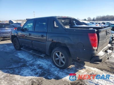 Drugie zdjęcie samochodu z przodu: 2002 CHEVROLET AVALANCHE K1500 VIN:3GNEK13T32G281728 - miniatura
