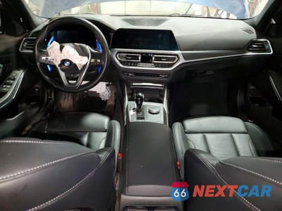 Zdjęcie 8 z 11 samochodu: 2022 BMW 330XI VIN:3MW5R7J08N8C29362 - miniatura