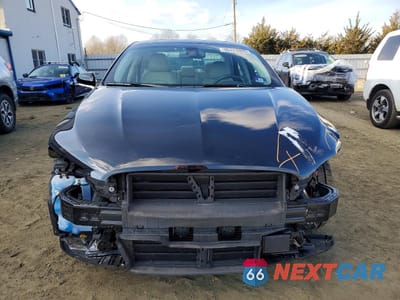 Piąte zdjęcie samochodu w środku: 2019 LINCOLN MKZ RESERVE I VIN:3LN6L5D92KR624064 - miniatura