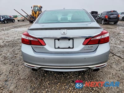 Zdjęcie 6 z 12 samochodu: 2016 HONDA ACCORD TOURING VIN:1HGCR3F97GA021704 - miniatura
