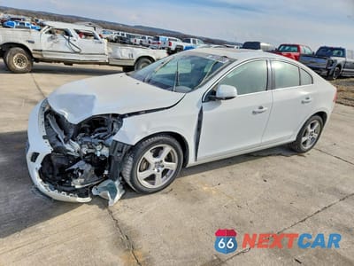 2012 VOLVO S60 T5 YV1622FS9C2021098 - główne zdjęcie licytacji z USA - miniatura