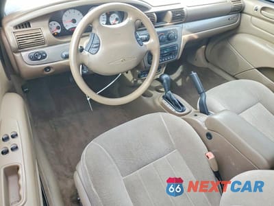 Zdjęcie 8 z 11 samochodu: 2002 CHRYSLER SEBRING GTC VIN:1C3EL75R22N272234 - miniatura