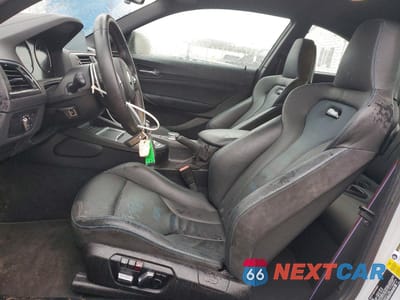 Zdjęcie 7 z 14 samochodu: 2021 BMW M2 COMPETITION VIN:WBS2U7C02M7G71390 - miniatura