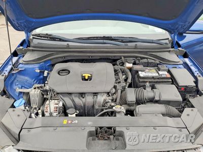Zdjęcie 11 z 13 samochodu: 2020 HYUNDAI ELANTRA SEL VIN:5NPD84LF8LH590585 - miniatura