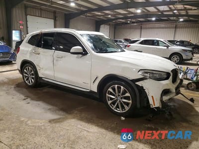 Czwarte zdjęcie samochodu z boku: 2018 BMW X3 XDRIVE30I VIN:5UXTR9C57JLC74747 - miniatura
