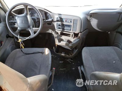 Zdjęcie 8 z 13 samochodu: 2005 CHEVROLET ASTRO VAN UTILITY / SERVICE VAN VIN:1GCDM19X85B109829 - miniatura