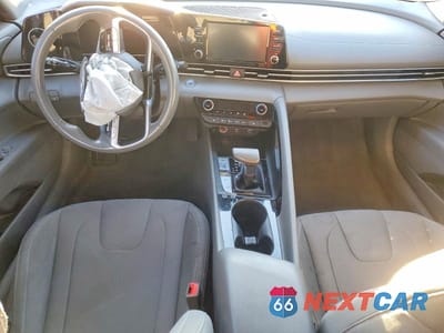Zdjęcie 8 z 11 samochodu: 2021 HYUNDAI ELANTRA SEL VIN:5NPLS4AGXMH024132 - miniatura