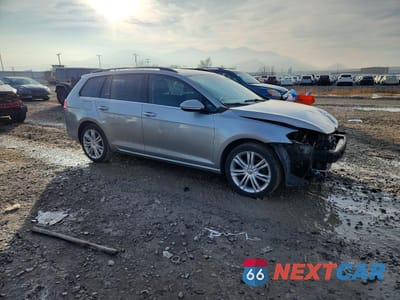Czwarte zdjęcie samochodu z boku: 2015 VOLKSWAGEN GOLF SPORTWAGEN TDI S VIN:3VWCA7AU3FM517560 - miniatura