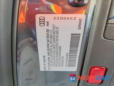 Zdjęcie 12 z 12 samochodu: 2021 AUDI A4 PREMIUM PLUS 45 VIN:WAUEAAF49MA086828 - miniatura