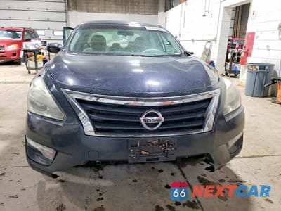 Piąte zdjęcie samochodu w środku: 2015 NISSAN ALTIMA 2.5 S VIN:1N4AL3AP9FC428865 - miniatura