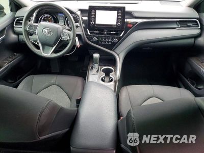 Zdjęcie 8 z 12 samochodu: 2021 TOYOTA CAMRY LE VIN:4T1C11AK6MU581627 - miniatura