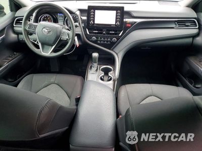 Zdjęcie 8 z 12 samochodu: 2021 TOYOTA CAMRY LE VIN:4T1C11AK6MU581627 - miniatura
